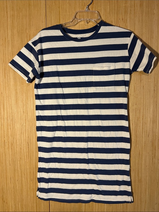 SO Dresses & Skirts - SO Striped Navy and White Casual Tee Dress